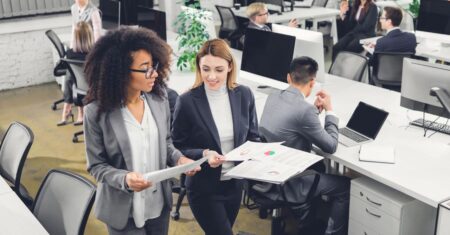 Como começar o ano com o pé direito no empreendedorismo, sem fantasia e sem culpa